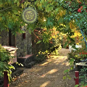 Cirasellaetna Alloggio per agriturismo SantʼAlfio
