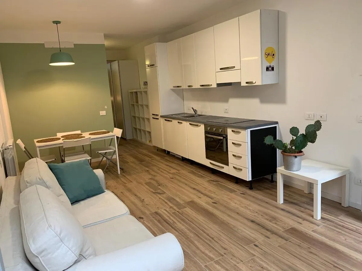 Apartment Rafqa Suites San Siro'S View Lotto City Life De Angeli Fiera With Garden Milan Italy